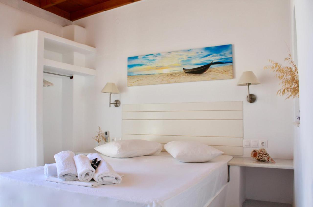 Aegeo Inn Antiparos Città Esterno foto